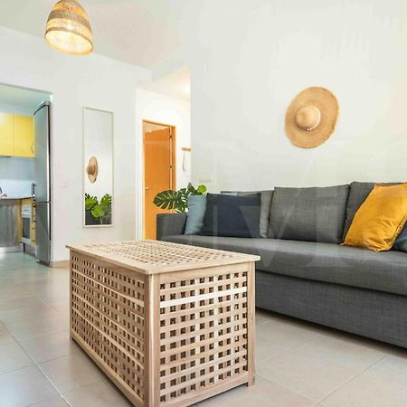 Bright Apartment Near The Historic Center By Rems Malaga Bagian luar foto