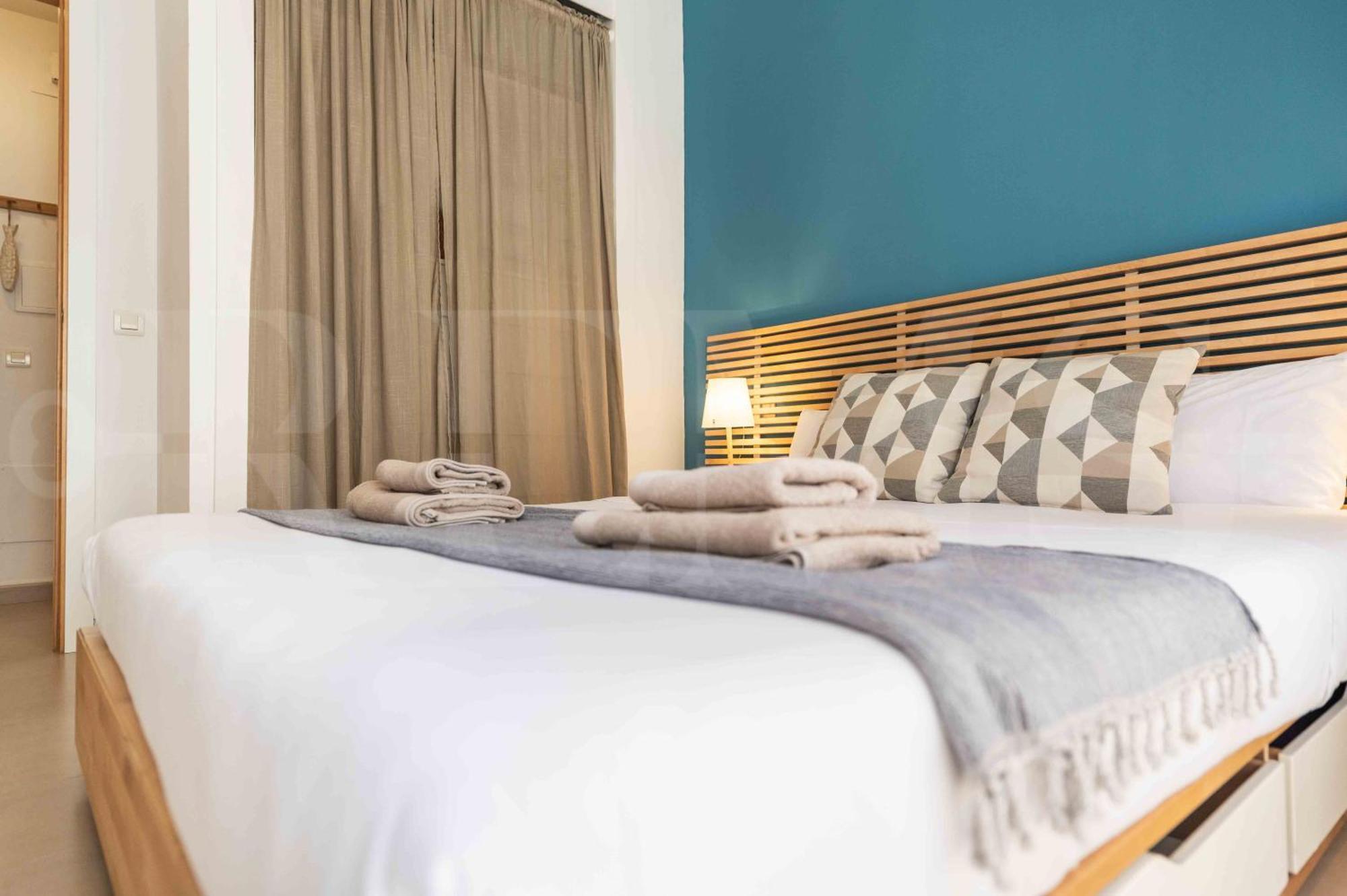 Bright Apartment Near The Historic Center By Rems Malaga Bagian luar foto